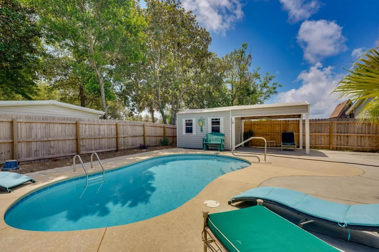Panama City Home With Private Pool, Walk To Beaches! Панама-Сити Дом отдыха