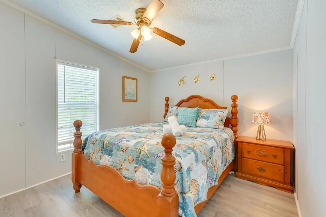 Panama City Home With Private Pool, Walk To Beaches! Панама-Сити